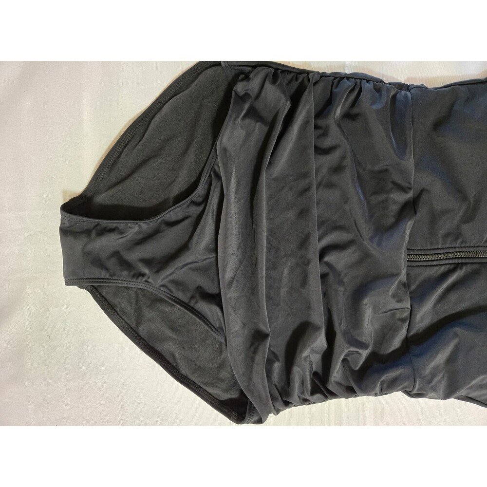 Womens One Piece black swimsuit - Medium - Picture 6 of 9